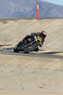 media/Oct-05-2025-CVMA (Sun) [[beeef4f201]]/Race 15-Amateur Formula Middleweight/